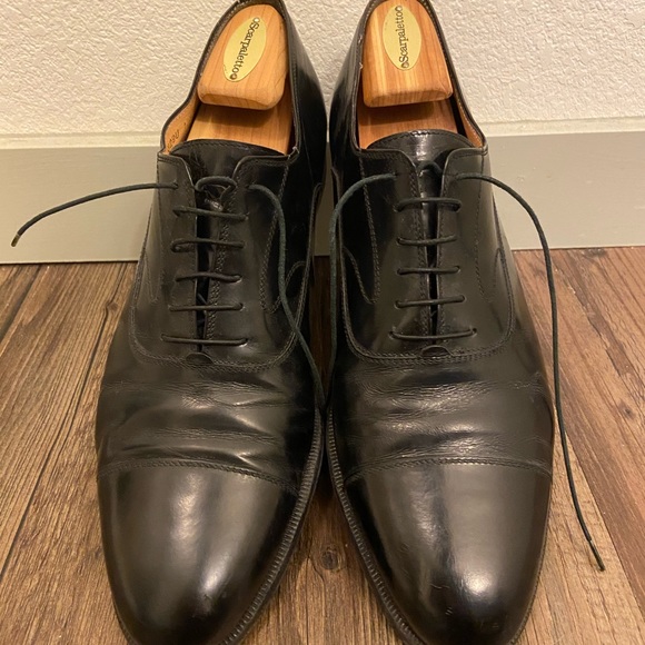 Salvatore Ferragamo Cap Toe Oxford Dress Shoe